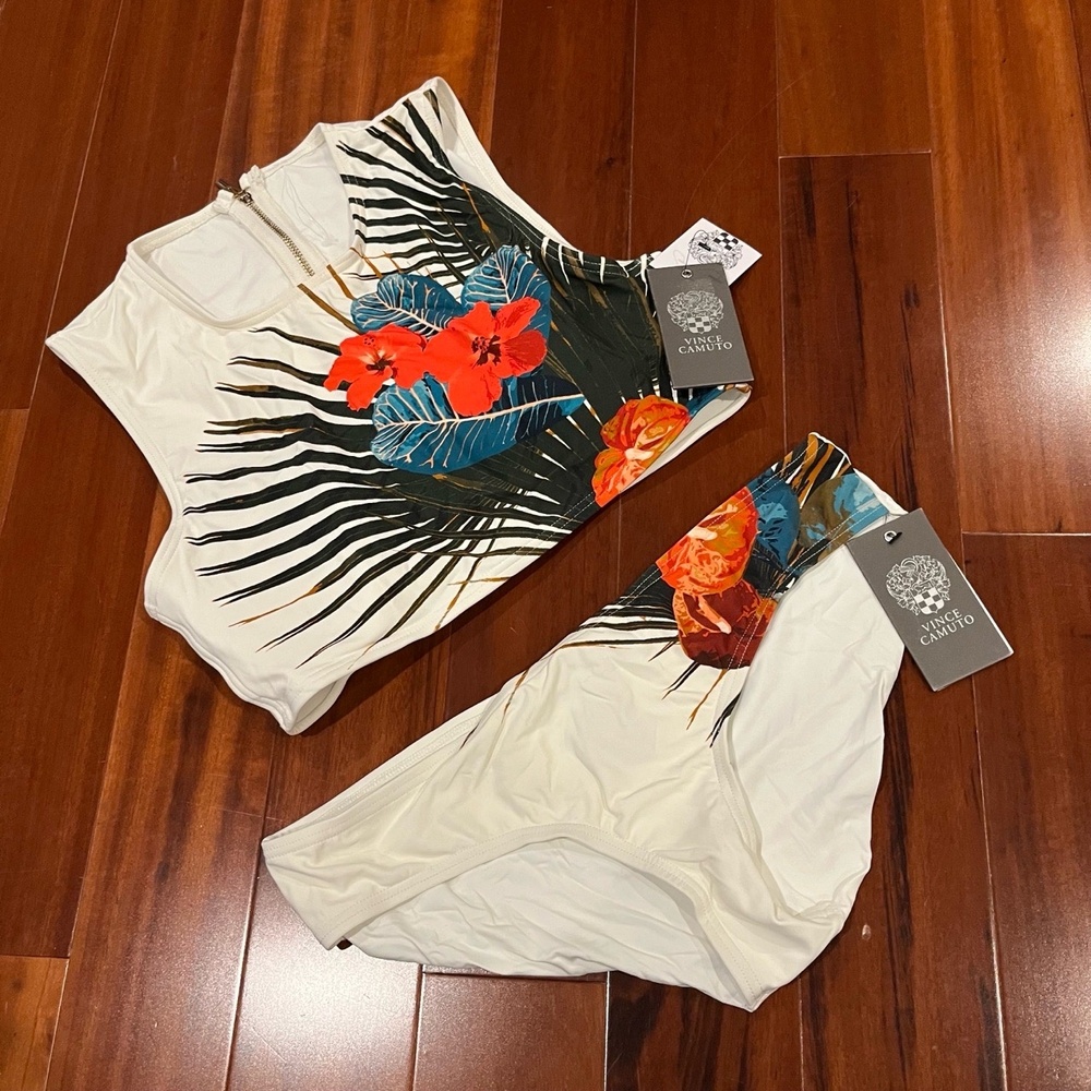 New NWT Vince Camuto White Multi Bikini Two Piece Swim Set Floral Crop Top XS S